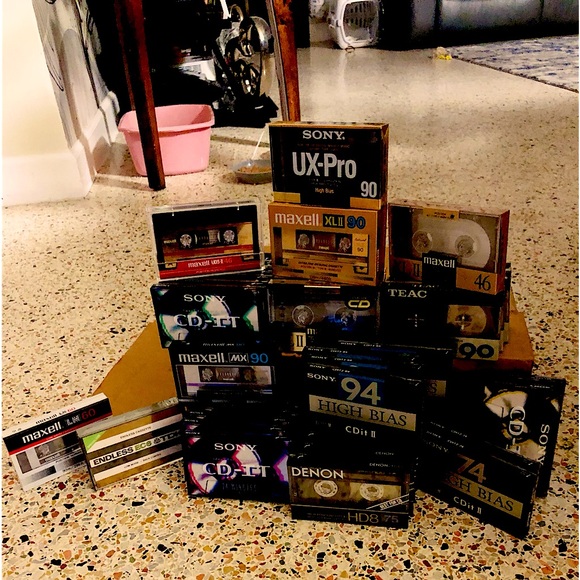 43 new cassettes tapes rare tapes described on video